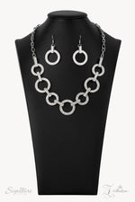 Load image into Gallery viewer, Paparazzi The Missy 2021 Zi Collection Necklace
